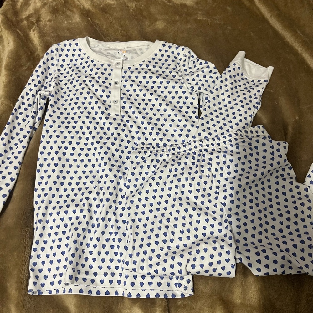 NWOT Roller Rabbit White and Blue Heart Kids Pajama Set size 10yr